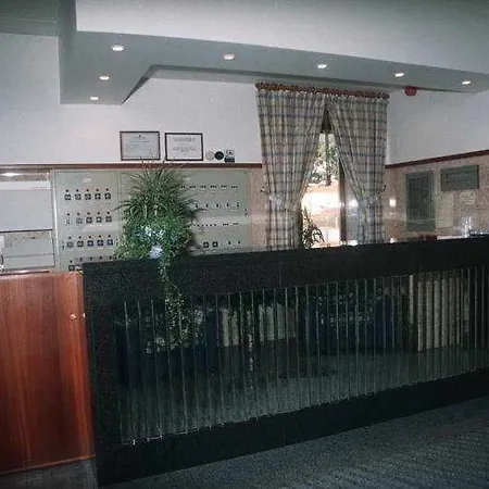 Hotel Requinte 2*